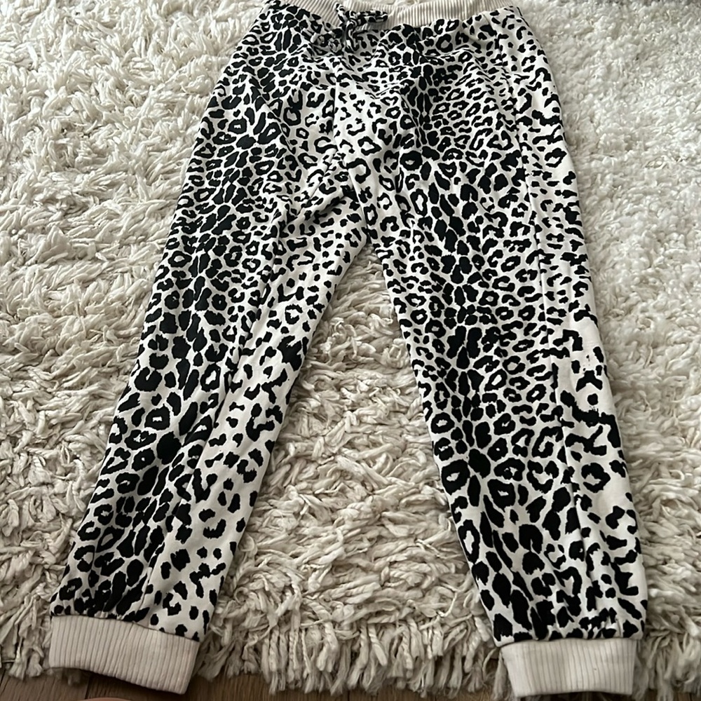 Chaser Matching set